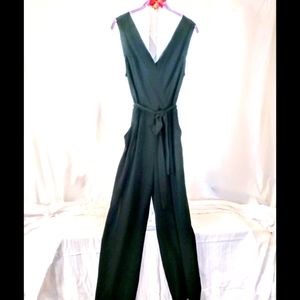 Monteau Los Angeles green jumpsuit size large